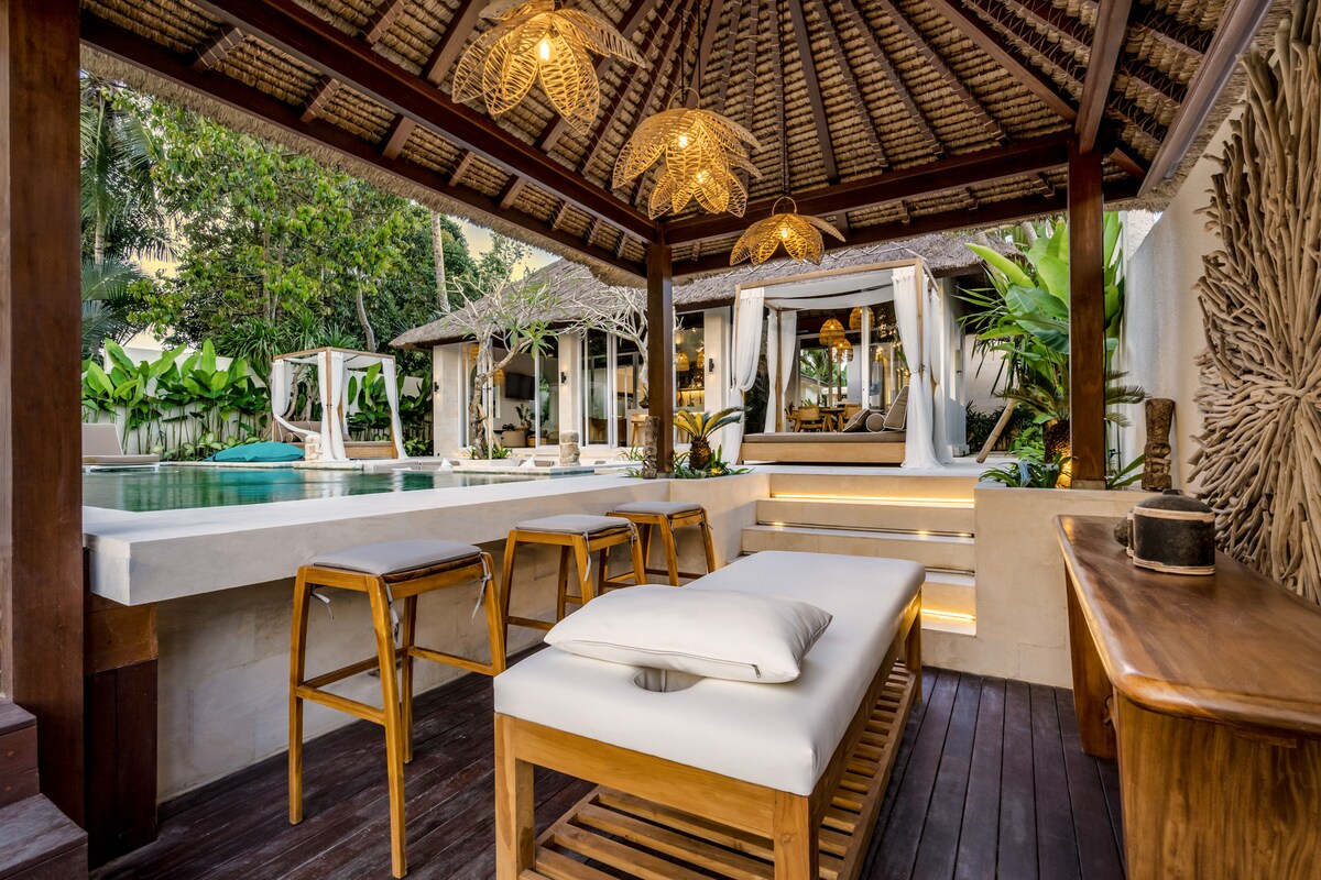 Villa Gian Minima : 4BR w/ Bathtub & Infinity Pool 34
