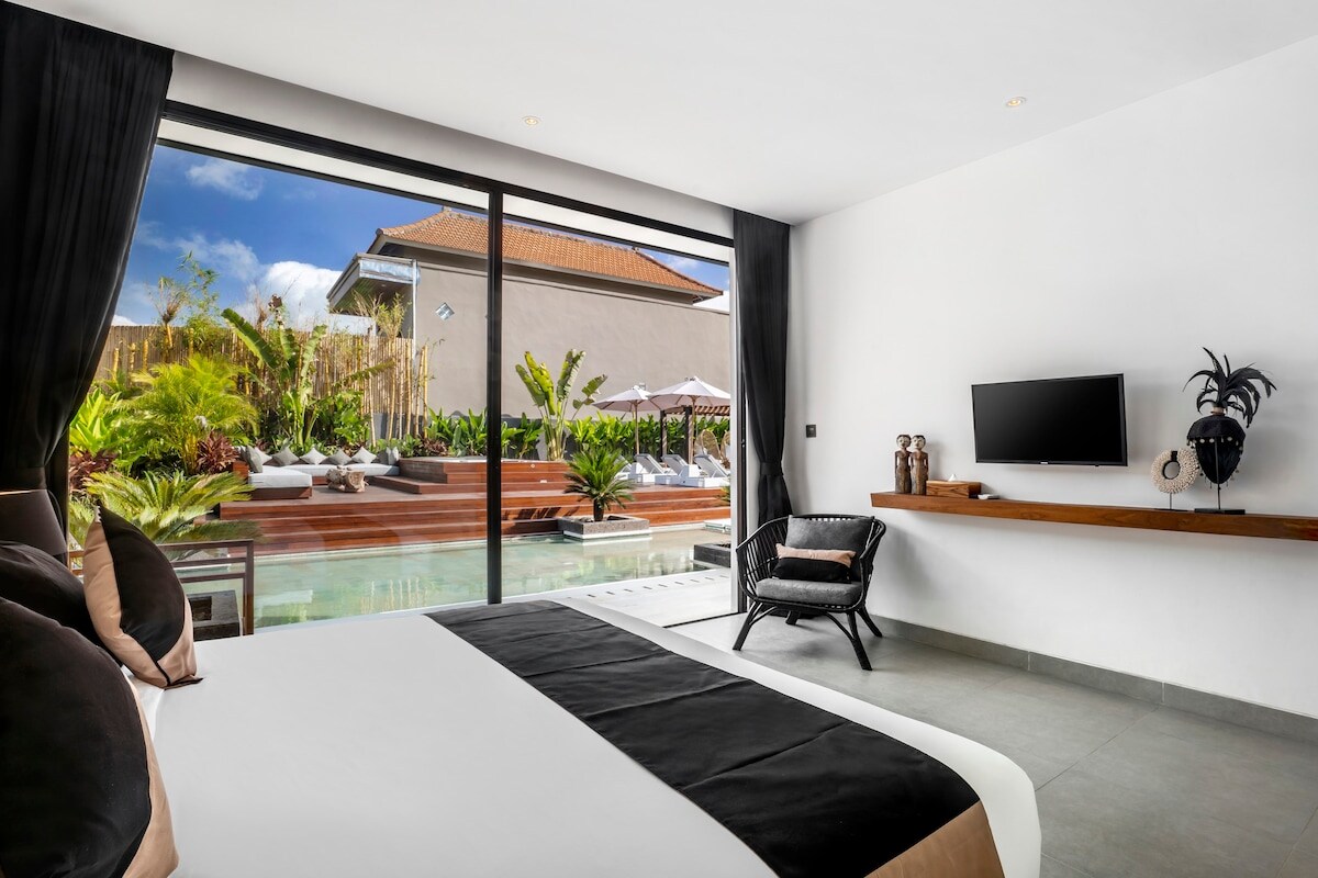 Ubud Luxury Resort 5BR w/ Gym & Rice Field View 11