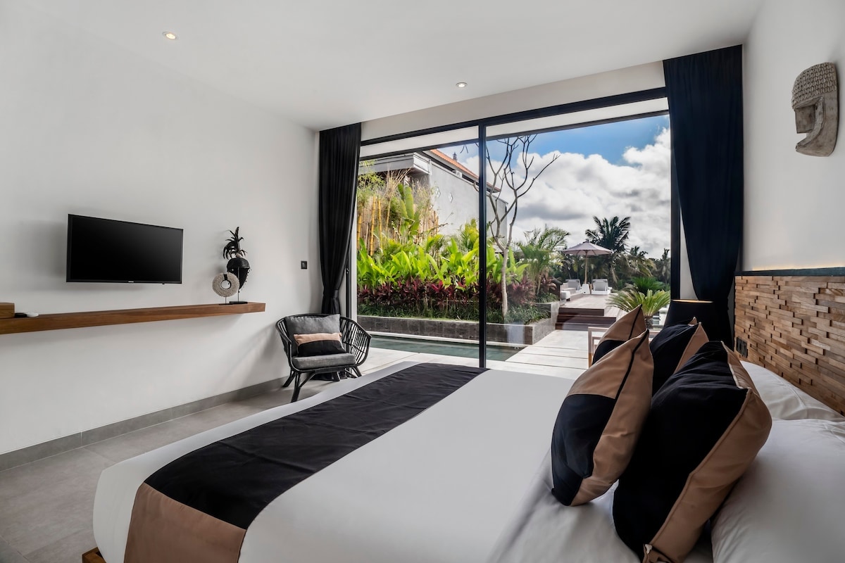 Ubud Luxury Resort 5BR w/ Gym & Rice Field View 14