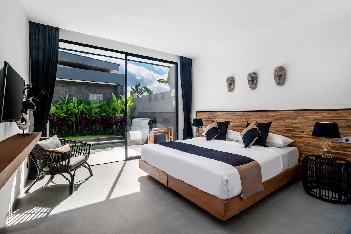 Ubud Luxury Resort 5BR w/ Gym & Rice Field View 17