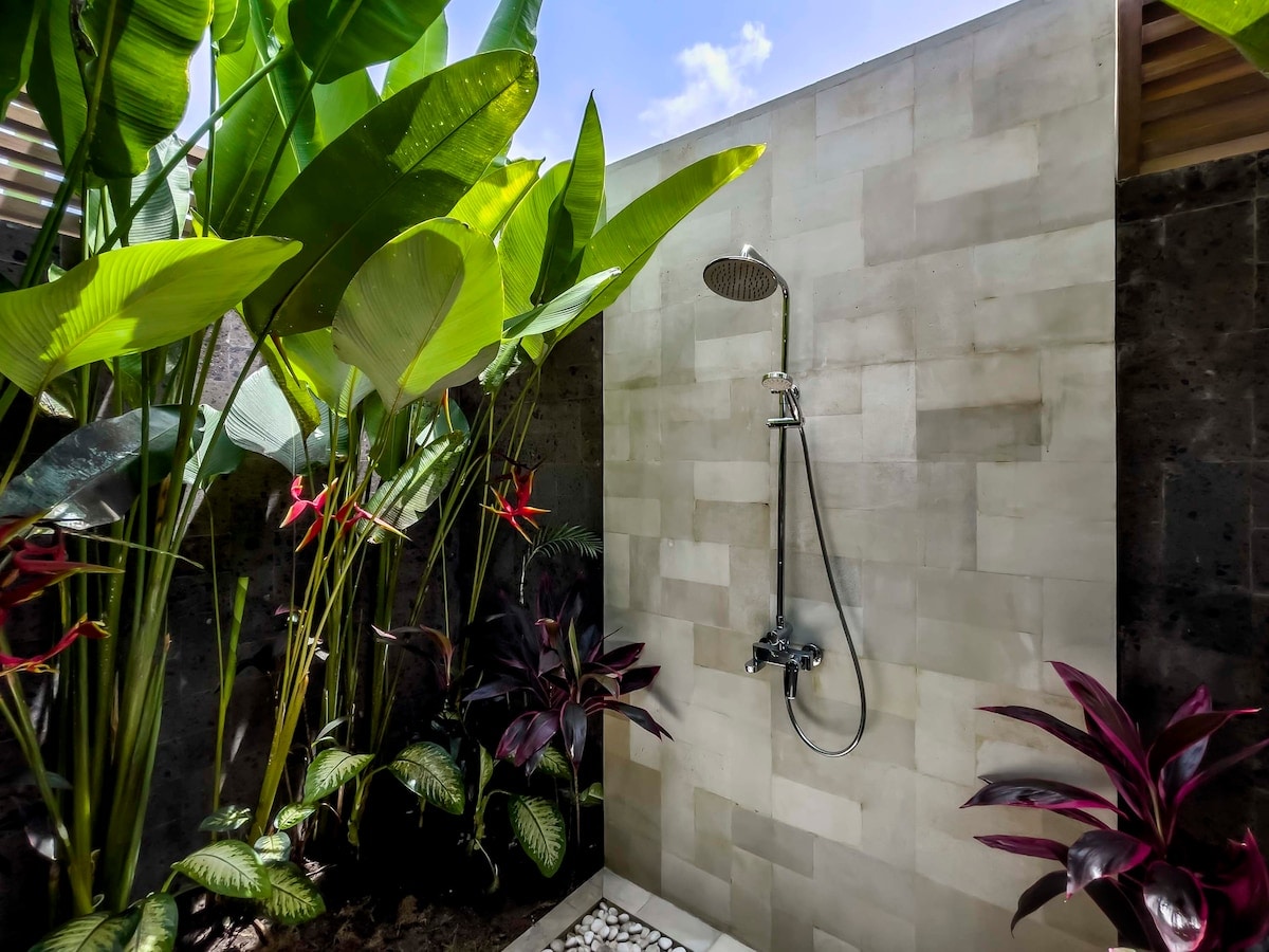 Ubud Luxury Resort 5BR w/ Gym & Rice Field View 19