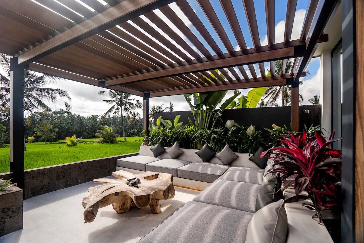 Ubud Luxury Resort 5BR w/ Gym & Rice Field View 2