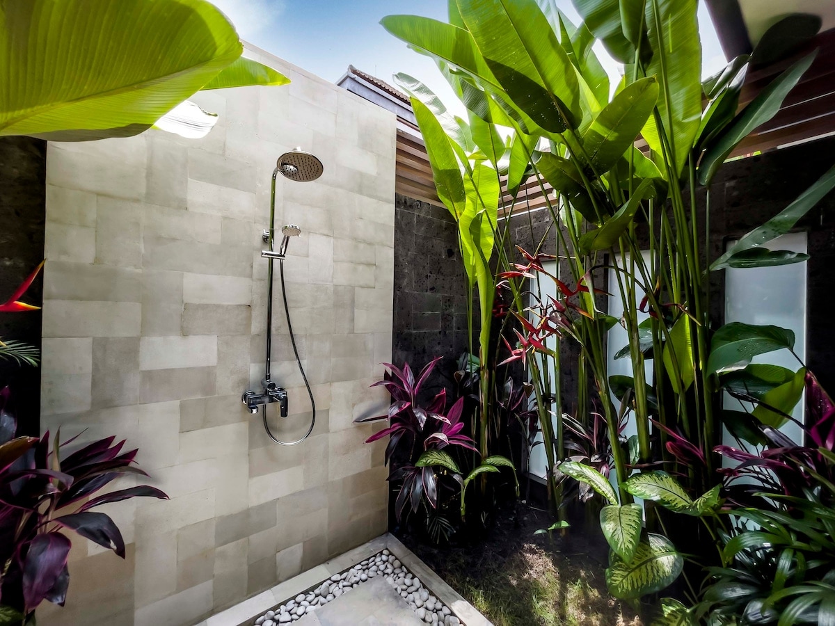 Ubud Luxury Resort 5BR w/ Gym & Rice Field View 20
