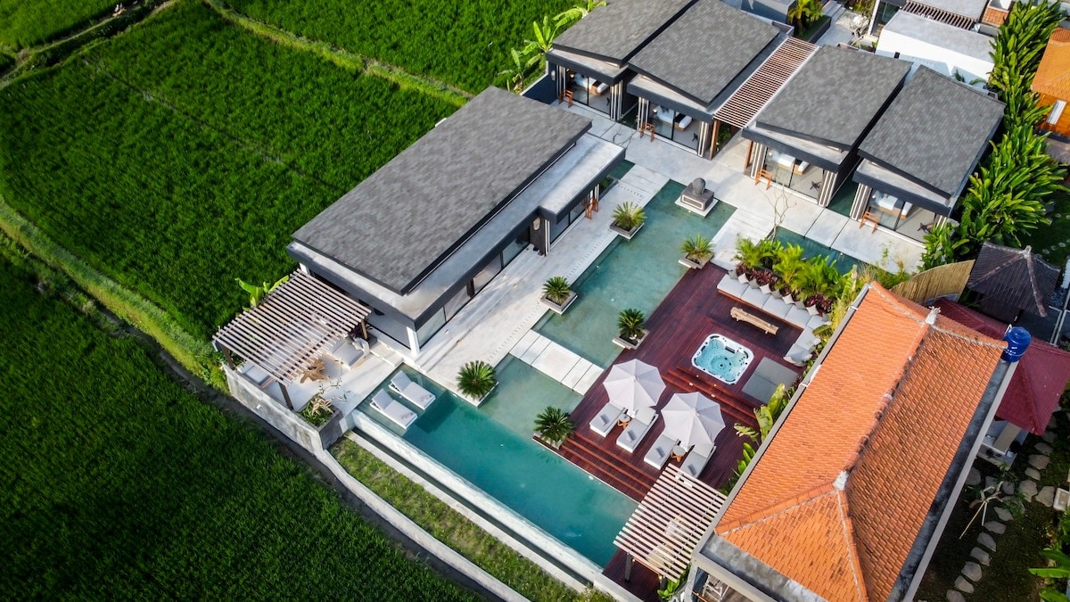 Ubud Luxury Resort 5BR w/ Gym & Rice Field View 32