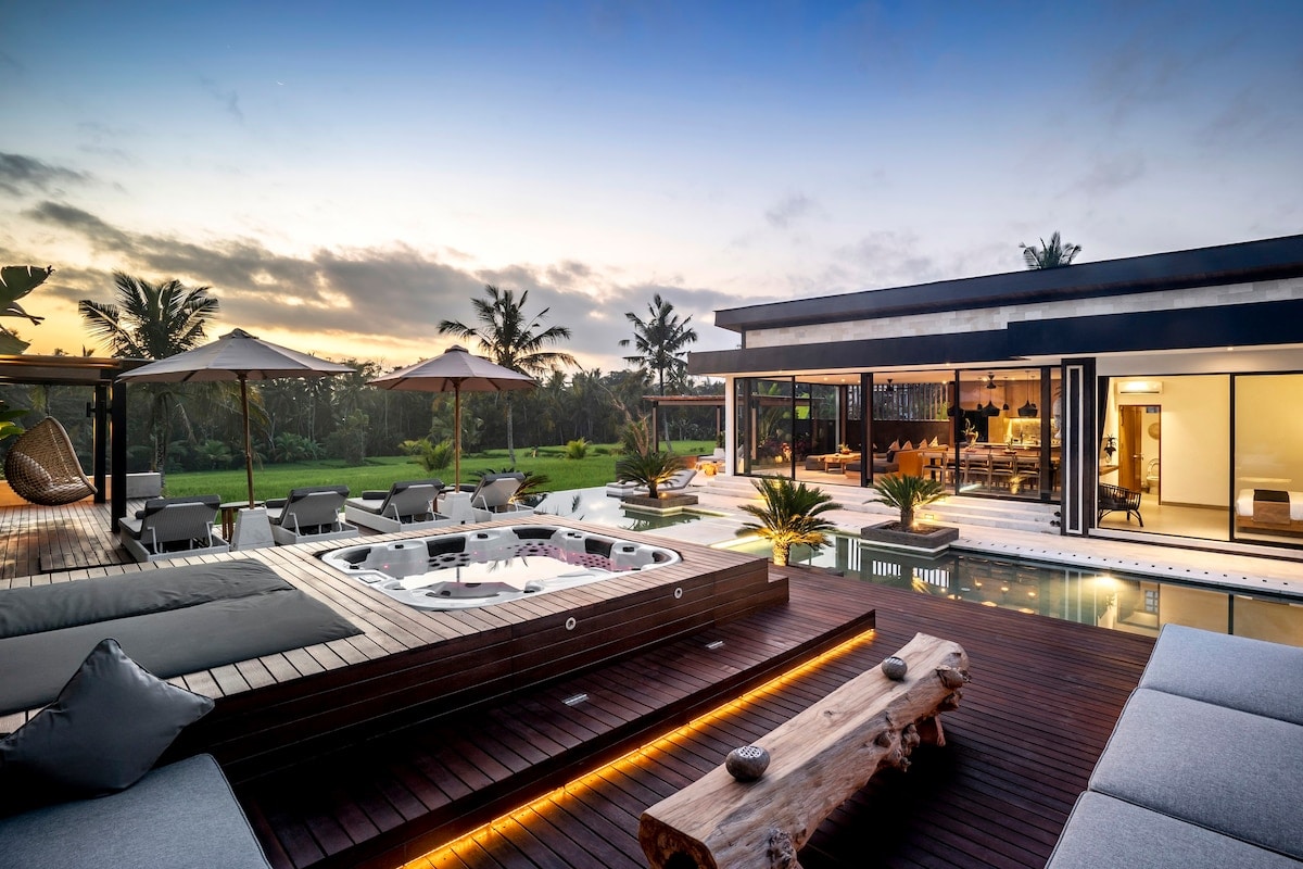 Ubud Luxury Resort 5BR w/ Gym & Rice Field View 36