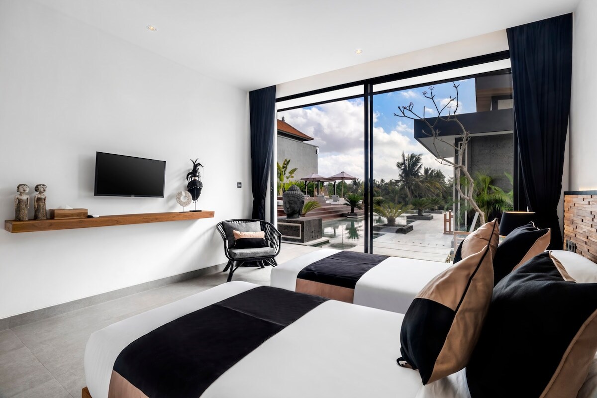Ubud Luxury Resort 5BR w/ Gym & Rice Field View 7
