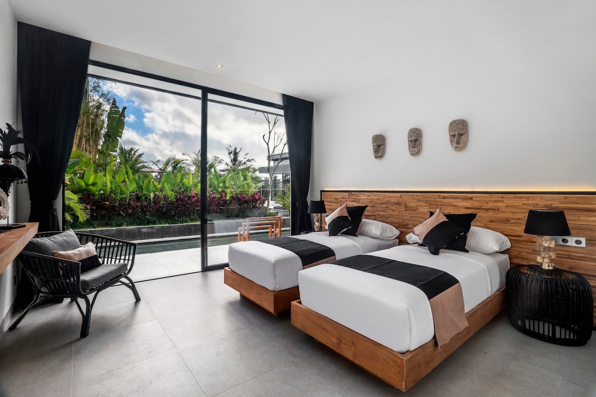 Ubud Luxury Resort 5BR w/ Gym & Rice Field View 9