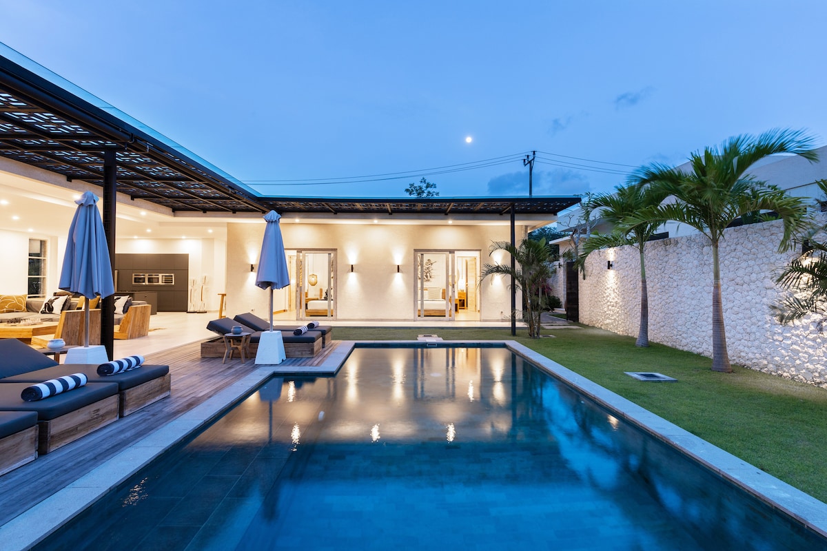 Costa Breezy 3BR Villa 600m to Balangan Beach 31