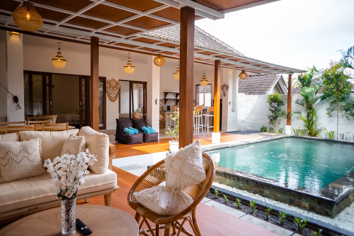 Villa Athea In Ubud center 34