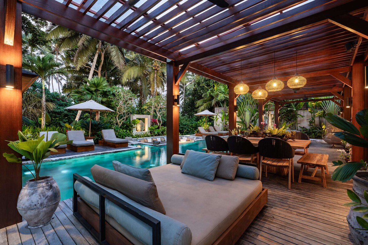 Orion 5BR Villa in Ubud: Pool and Jungle View 28