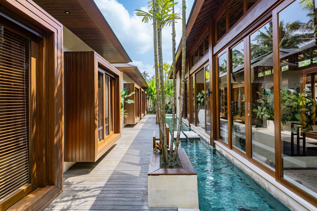 Orion 5BR Villa in Ubud: Pool and Jungle View 30