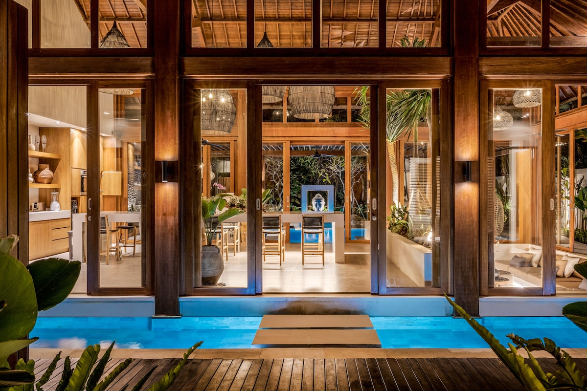 Orion 5BR Villa in Ubud: Pool and Jungle View 36