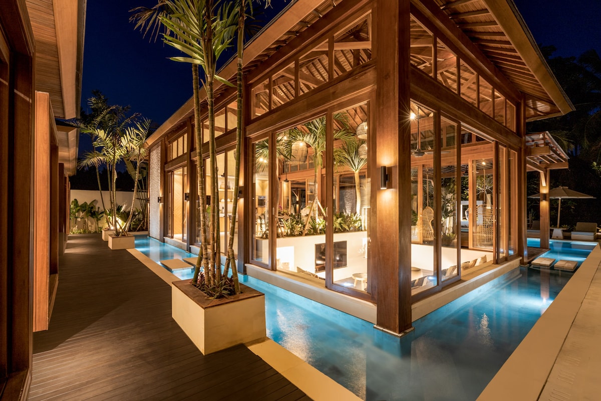 Orion 5BR Villa in Ubud: Pool and Jungle View 37