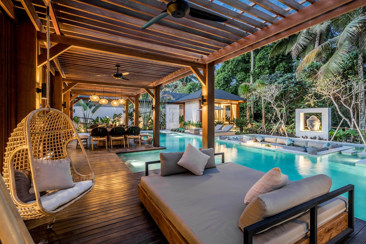Orion 5BR Villa in Ubud: Pool and Jungle View 41