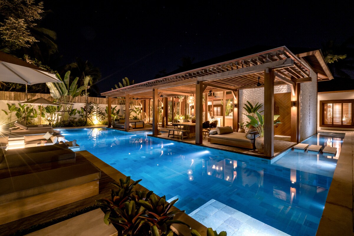 Orion 5BR Villa in Ubud: Pool and Jungle View 53