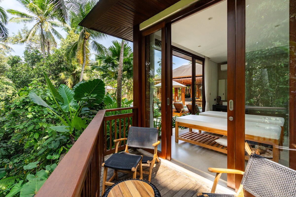 Orion 5BR Villa in Ubud: Pool and Jungle View 60