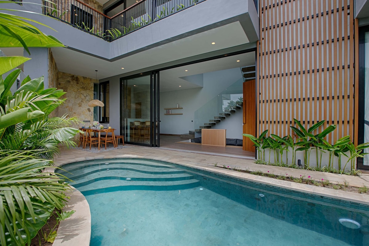 Padi Padi Villas 1 | Cozy 3BR Retreat in Pererenan 3