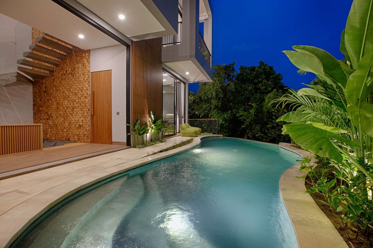 Padi Padi Villas 1 | Cozy 3BR Retreat in Pererenan 4