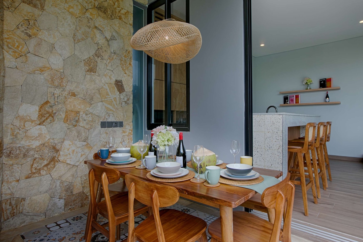 Padi Padi Villas 1 | Cozy 3BR Retreat in Pererenan 8