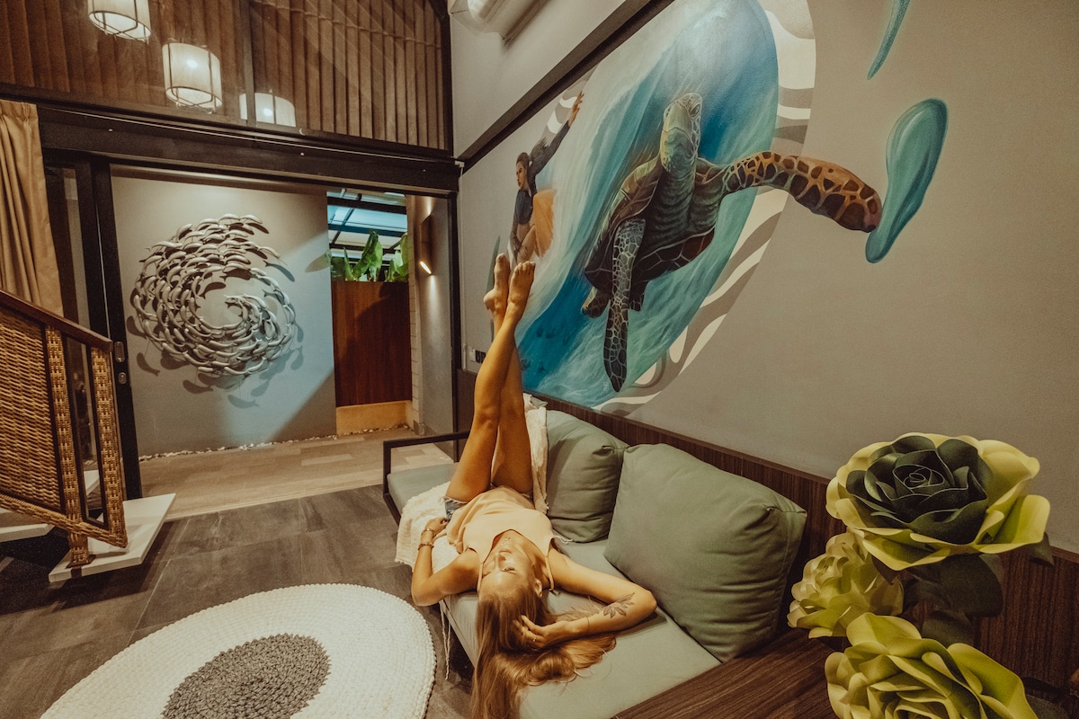 Brand New! Amolas Villa Canggu, Bali Muralism - AB 1