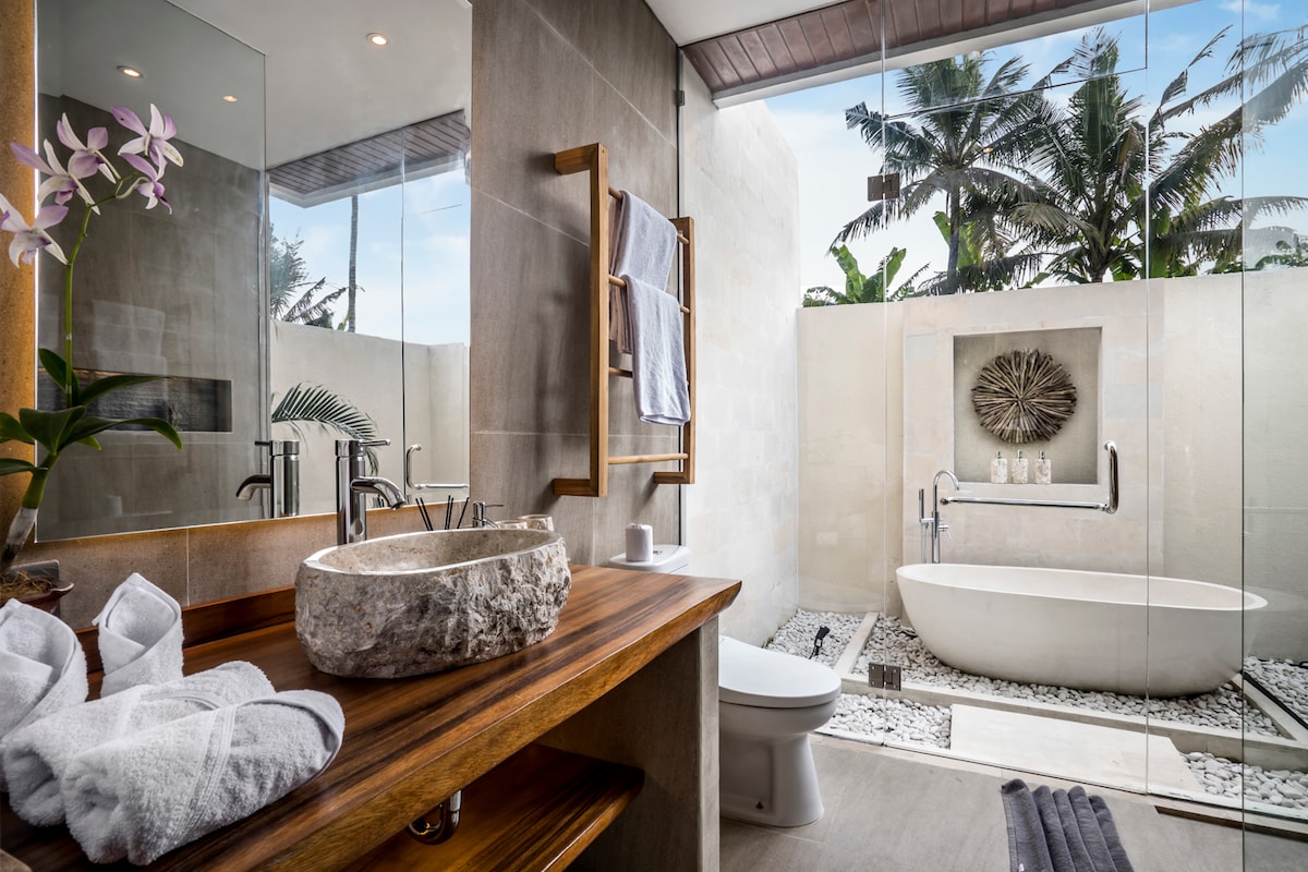 Sunrise 2BR Stylish Villa with Infinity Pool Ubud 18