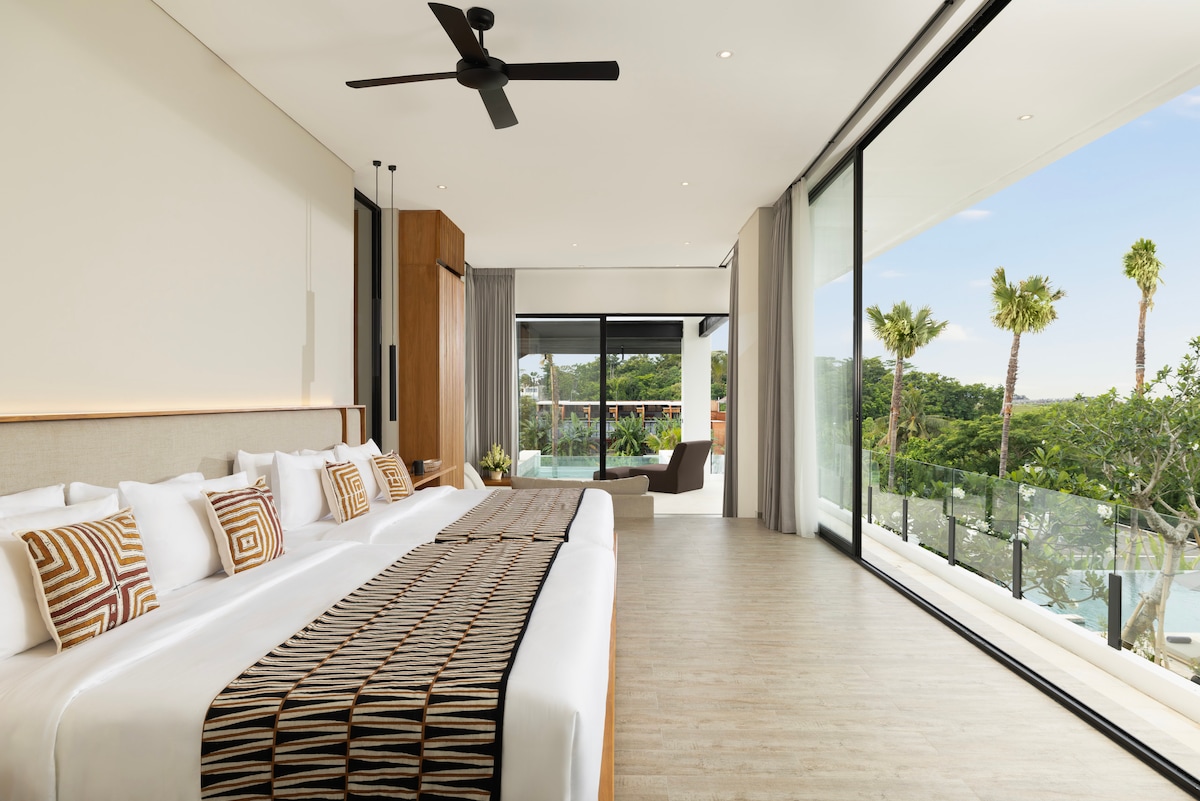 Designer 6BR Arita Villa Canggu|Huge Garden & Pool 1