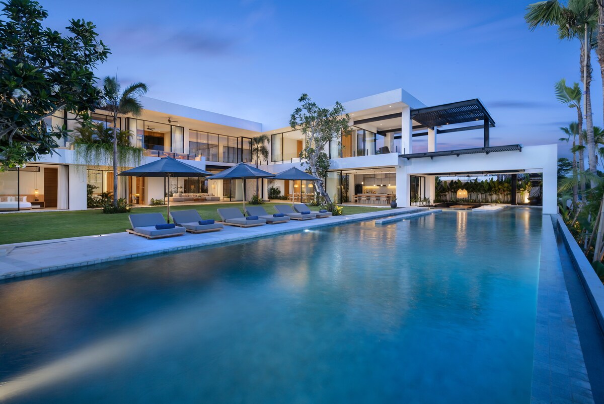 Designer 6BR Arita Villa Canggu|Huge Garden & Pool 27
