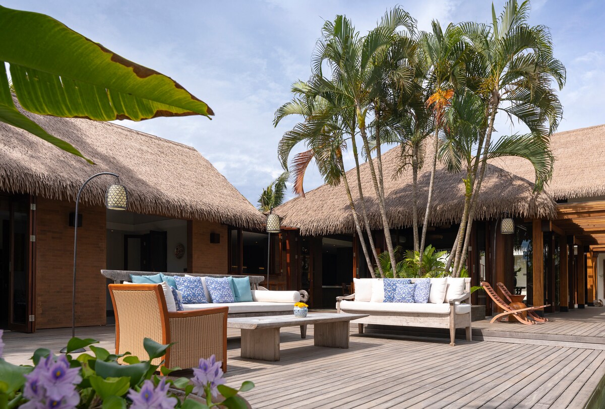 5BR Villa Bangkuang|Huge Pool & Lawn|Near Canggu 23