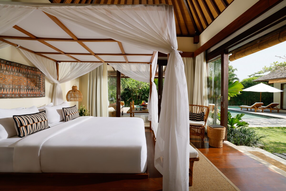 Spacious 5BR Villa Nelayan Canggu|Walk to Beach 13