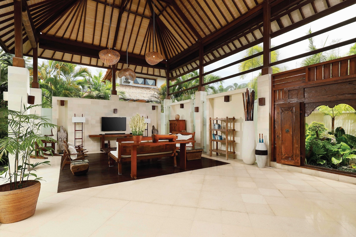Spacious 5BR Villa Nelayan Canggu|Walk to Beach 8