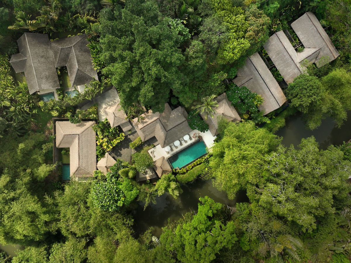 Lush 1BR Pool Suite, 20 Mins Ride to Canggu 14