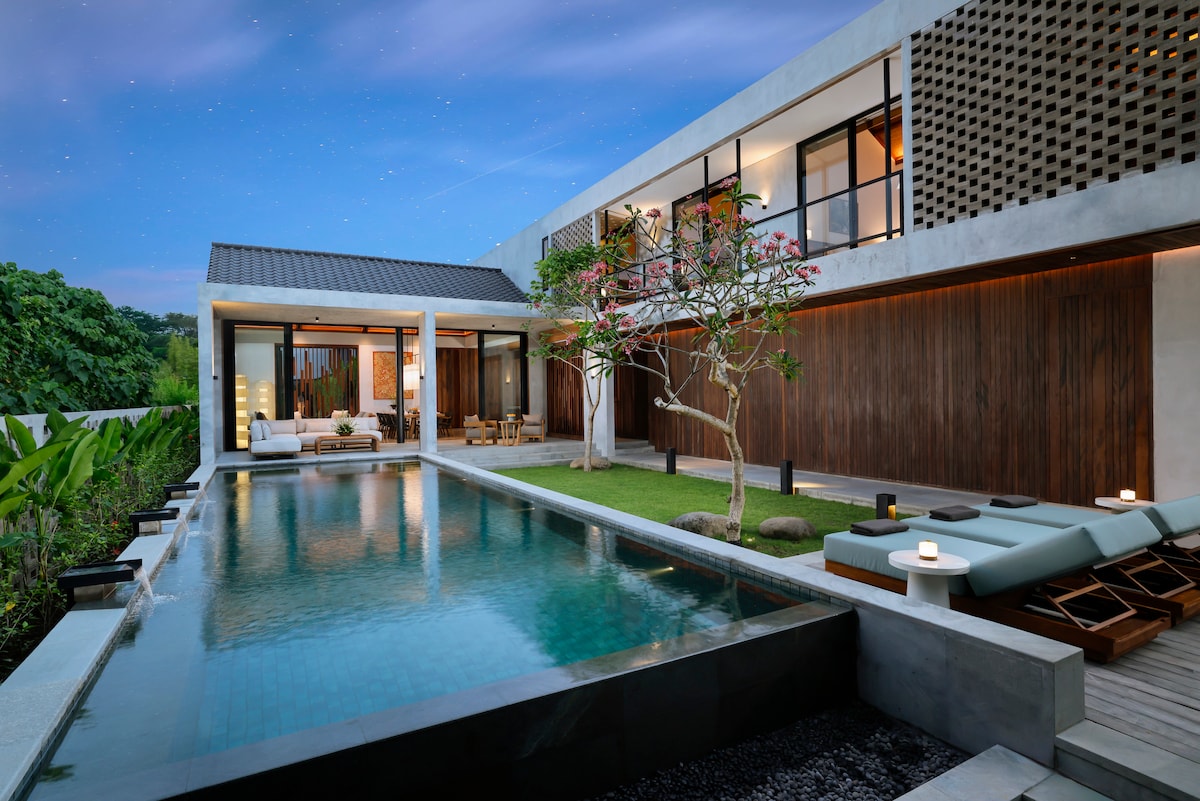 7BR Uma Santai Canggu|Private Pool|Gym|Near Beach 15