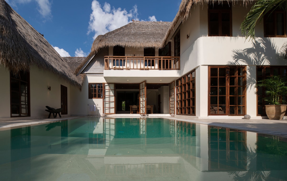 4 Bedroom Designer Bohemian Villa with Full Staff 2