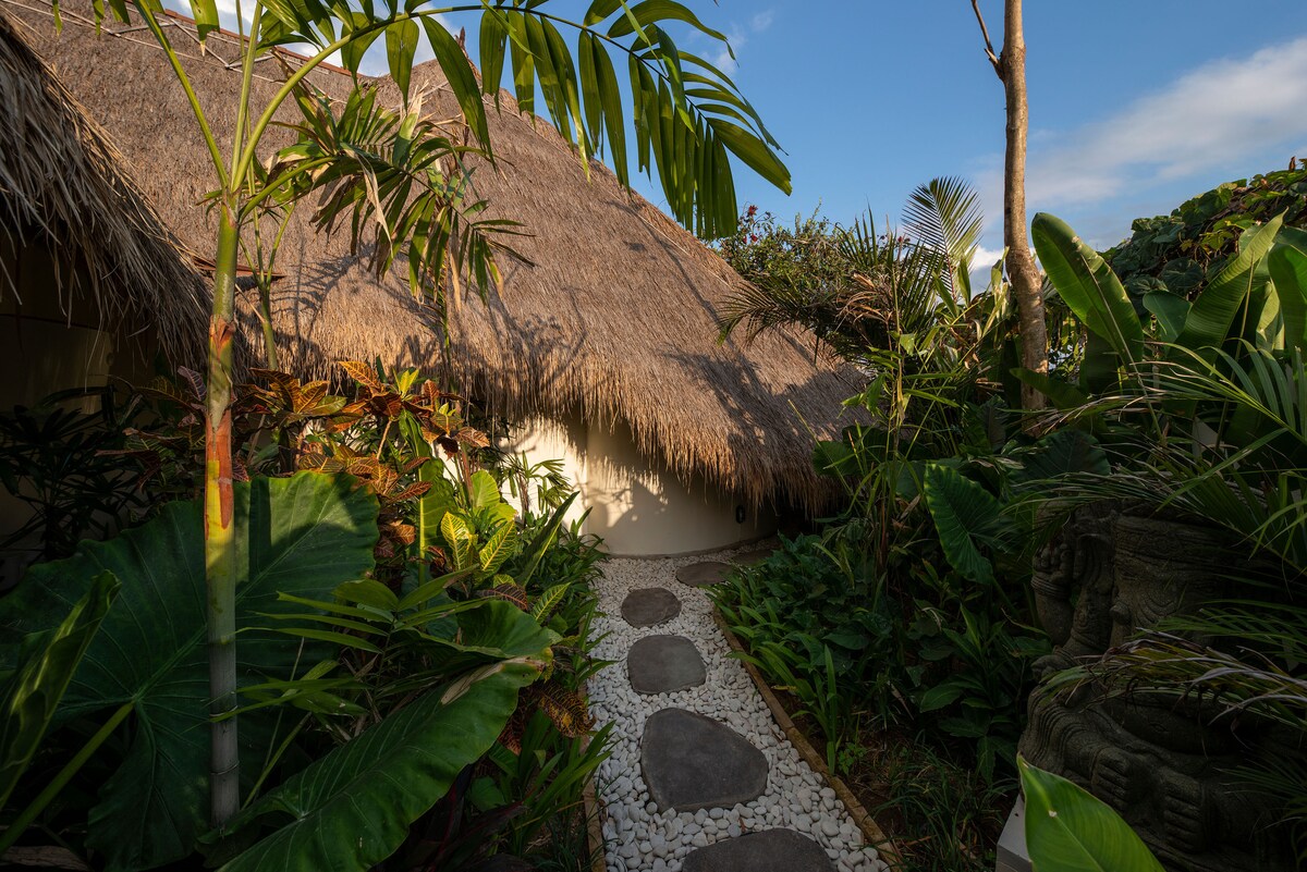 4 Bedroom Designer Bohemian Villa with Full Staff 22