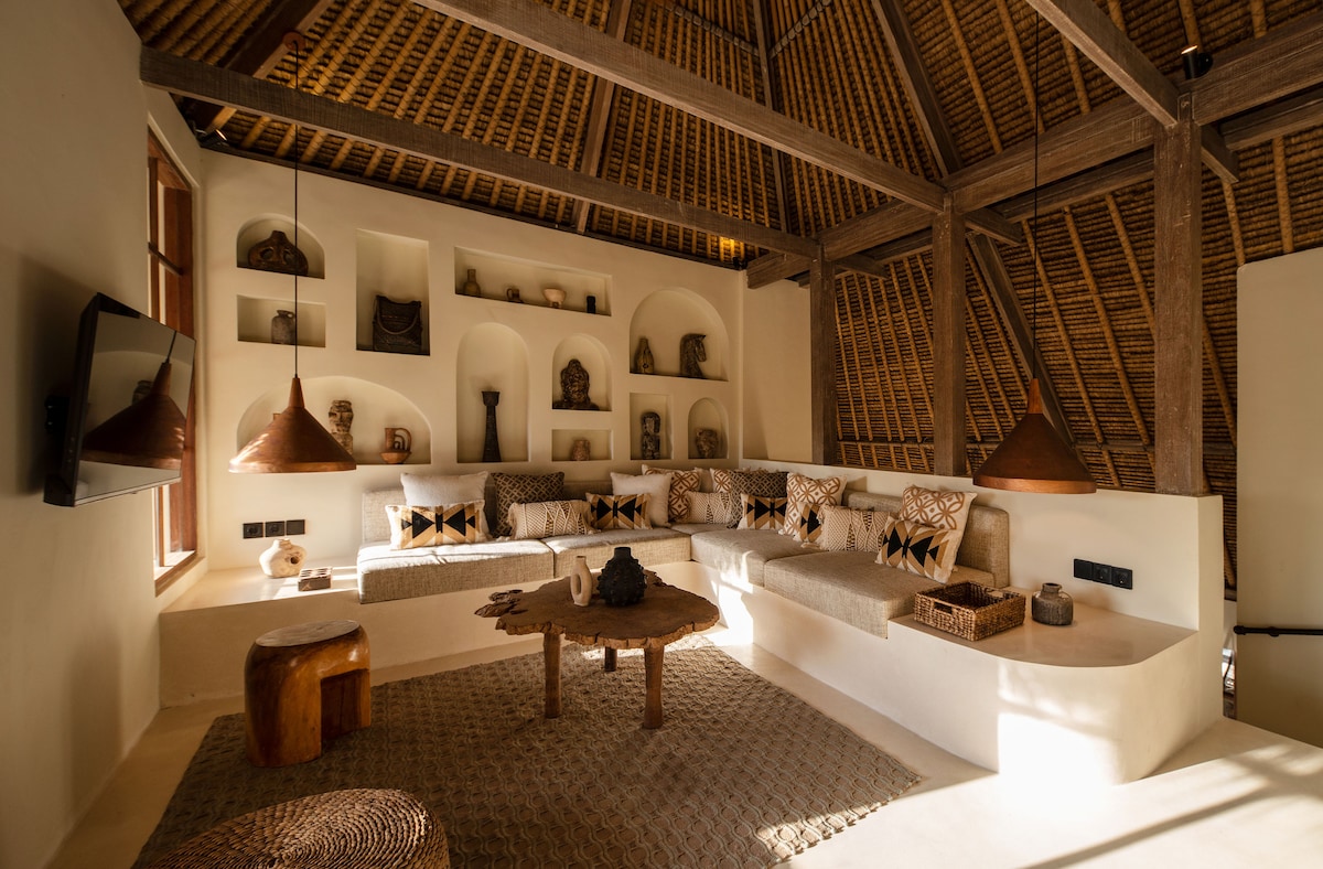 4 Bedroom Designer Bohemian Villa with Full Staff 3