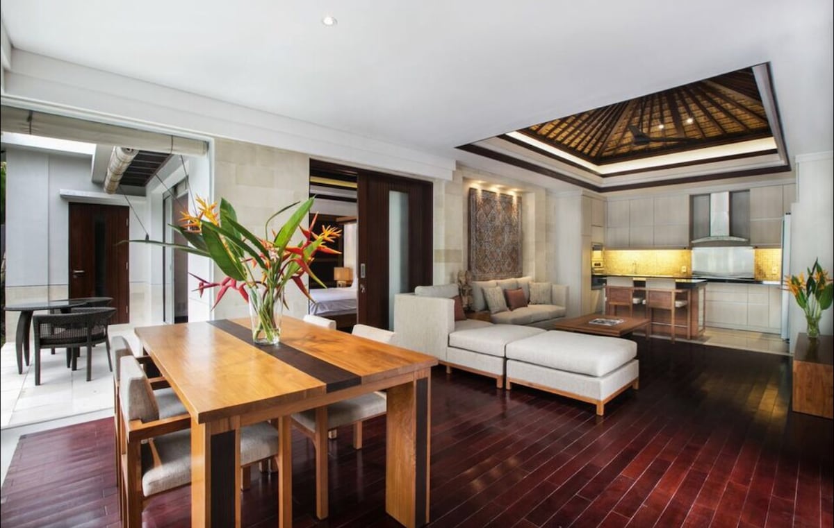 Quiet Luxury 1BR Private Pool Villa in Jimbaran 2