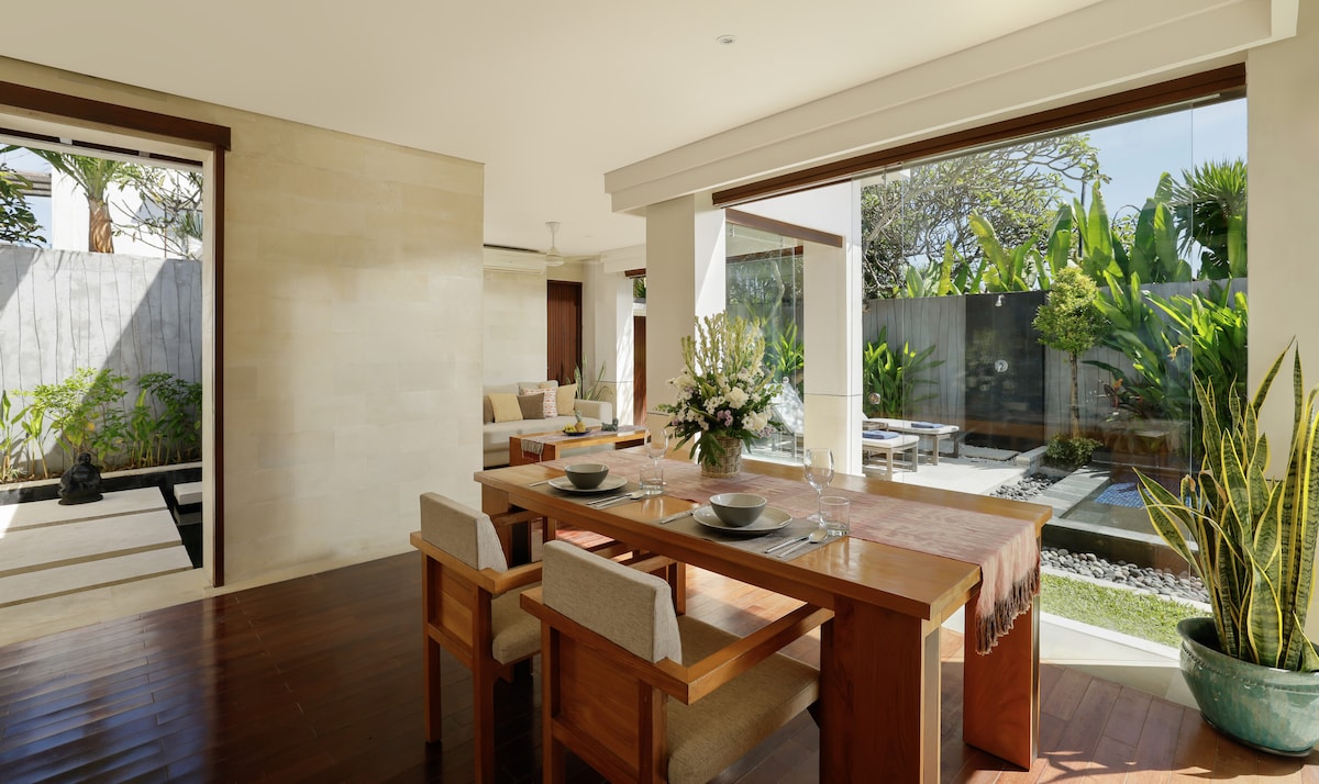 Quiet Luxury 1BR Private Pool Villa in Jimbaran 5