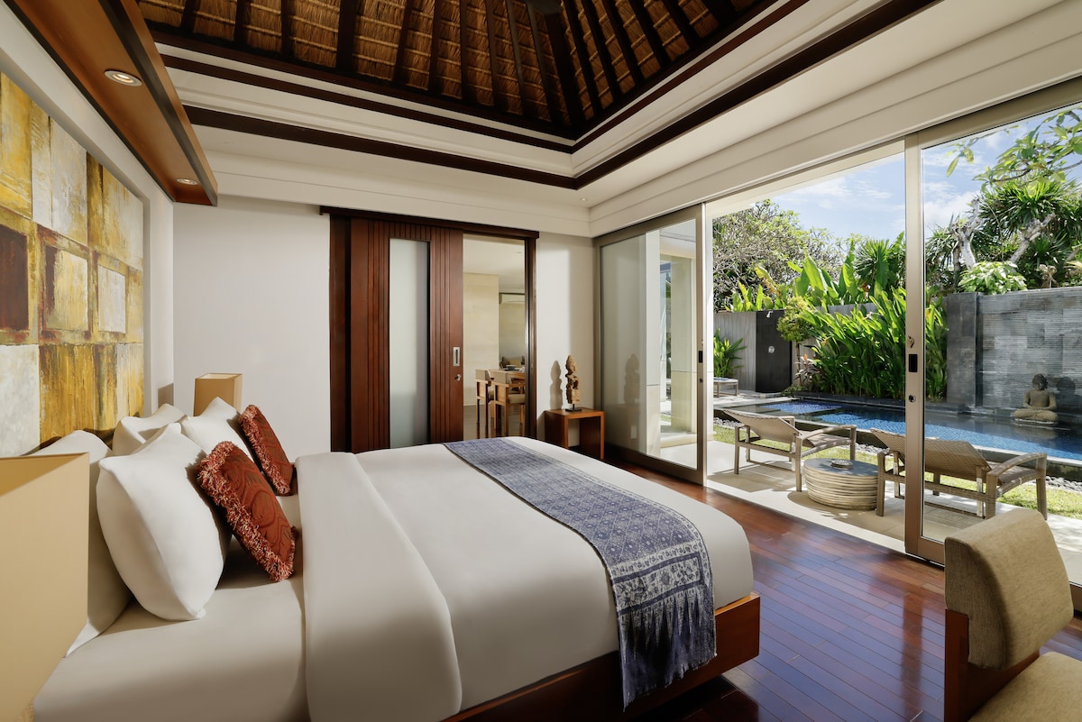 Quiet Luxury 1BR Private Pool Villa in Jimbaran 6