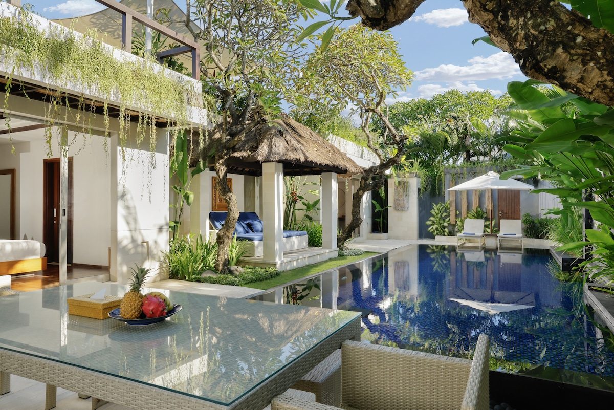 Quiet Luxury 3BR Private Pool Villa in Jimbaran 1