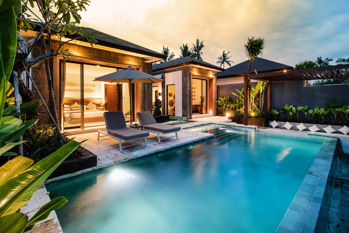 Cinta Ubud Romantic 1BR Villa, Infinity Pool 1