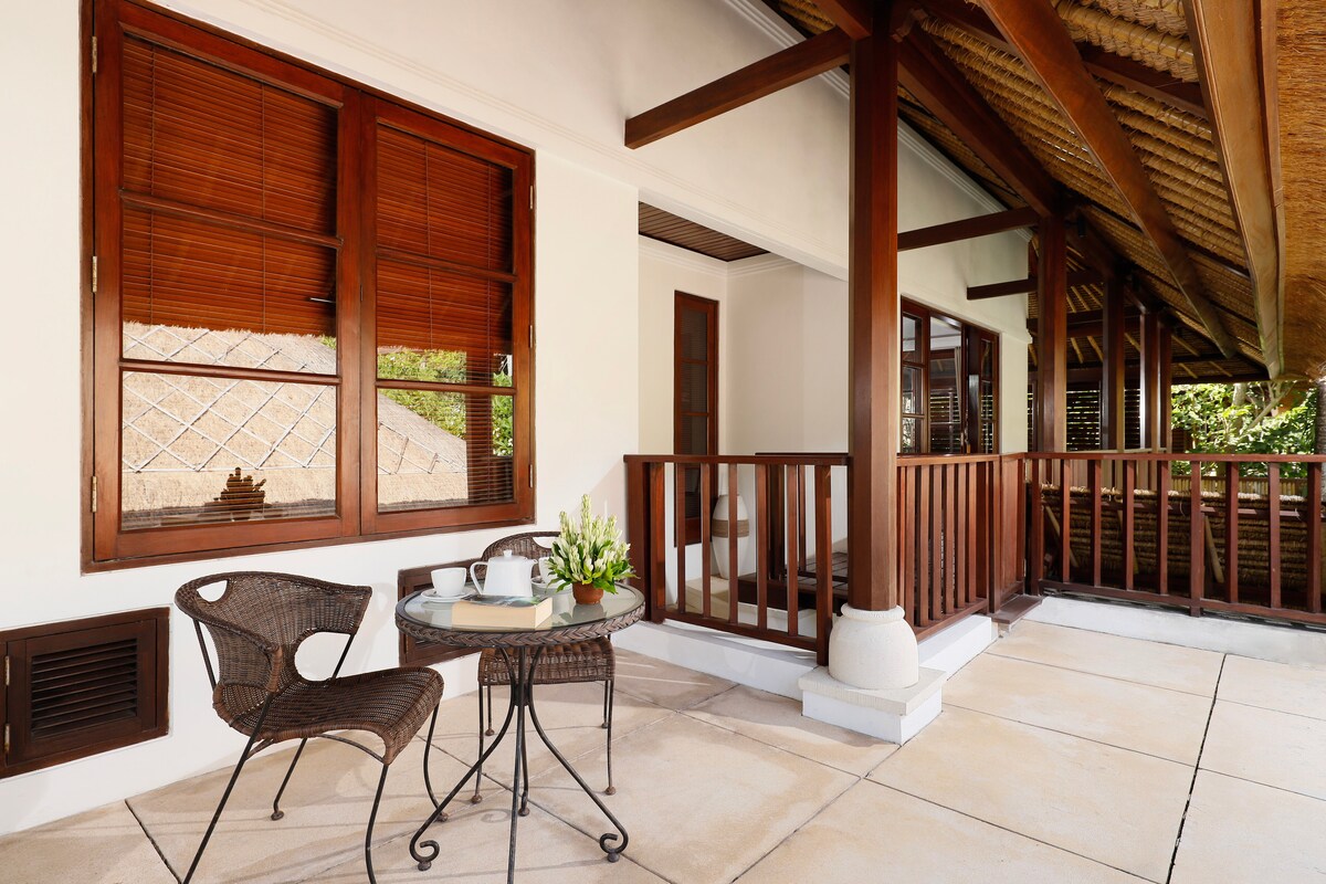 Tranquil Beachside 2BR Pool Villa Jimbaran 14
