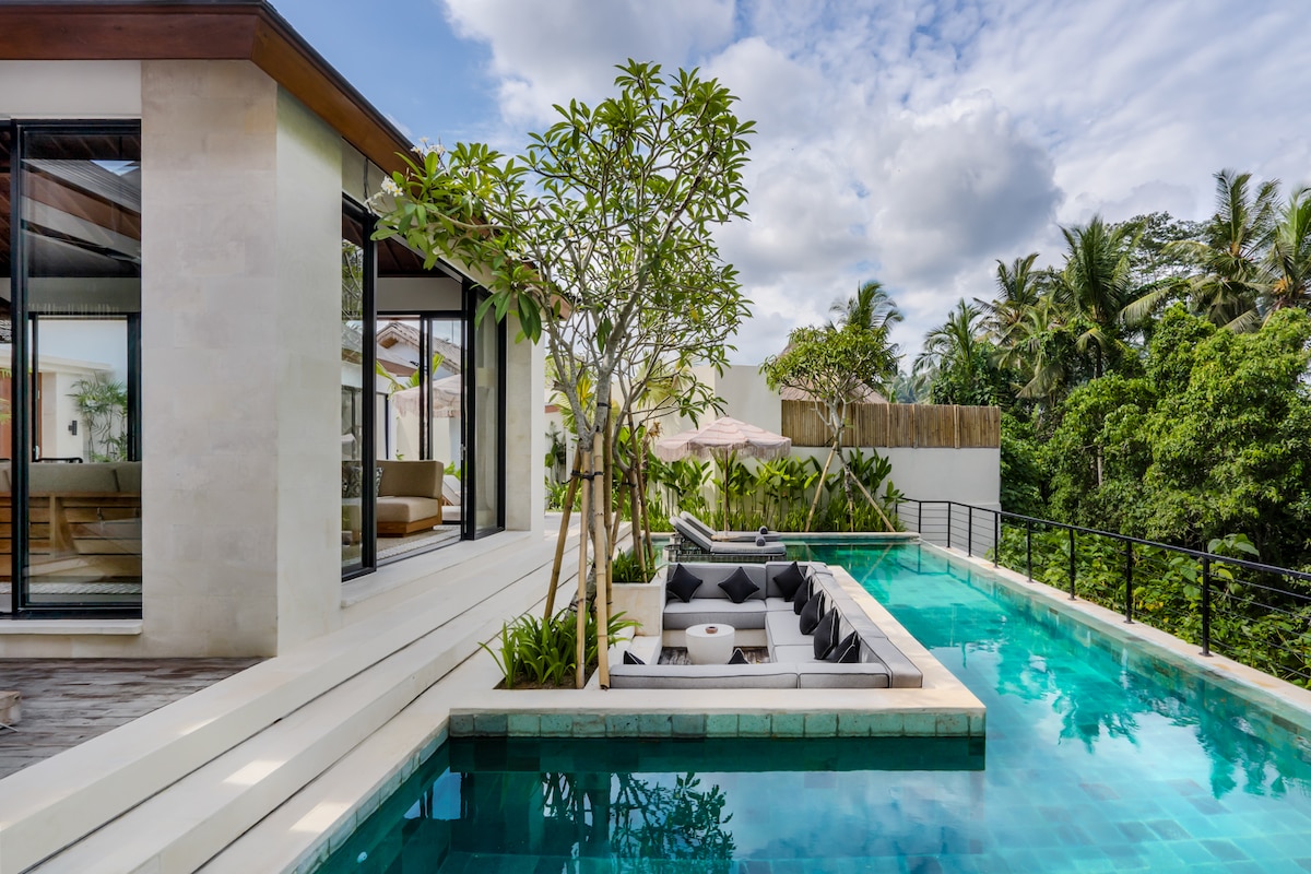 El Dorado Serene 3BR Oasis in Ubud w/ Jungle Views 17