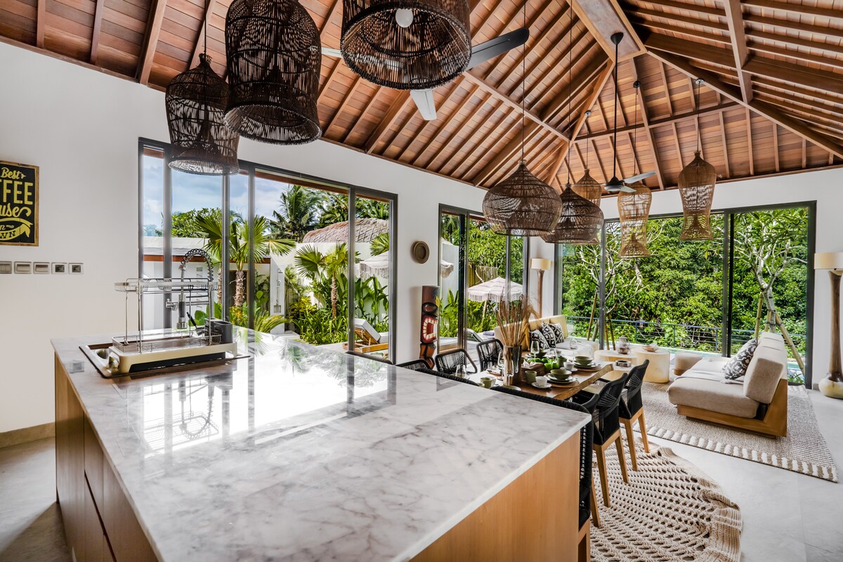 El Dorado Serene 3BR Oasis in Ubud w/ Jungle Views 3