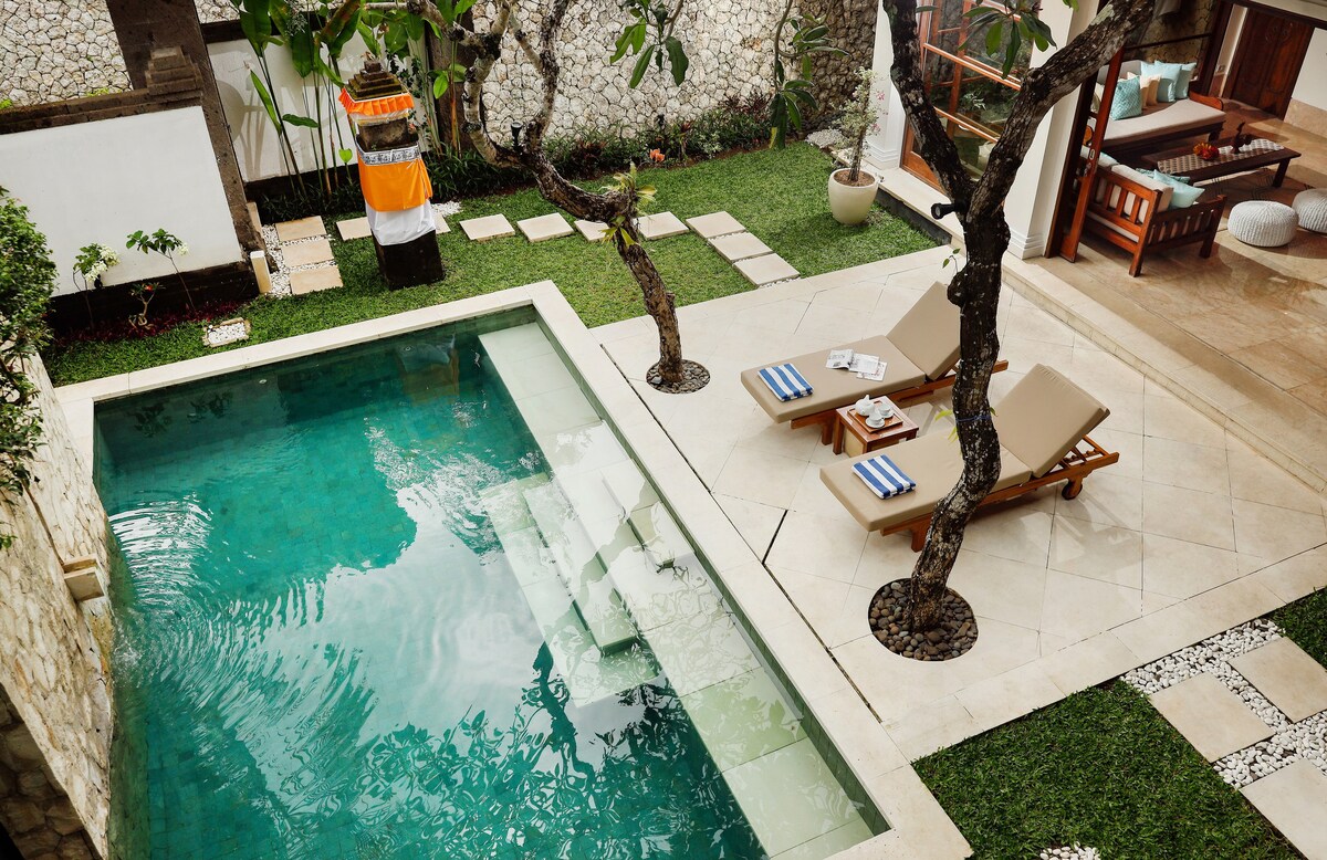 Relaxing Retreat 3BR Pool Villa Steps to Beach 2