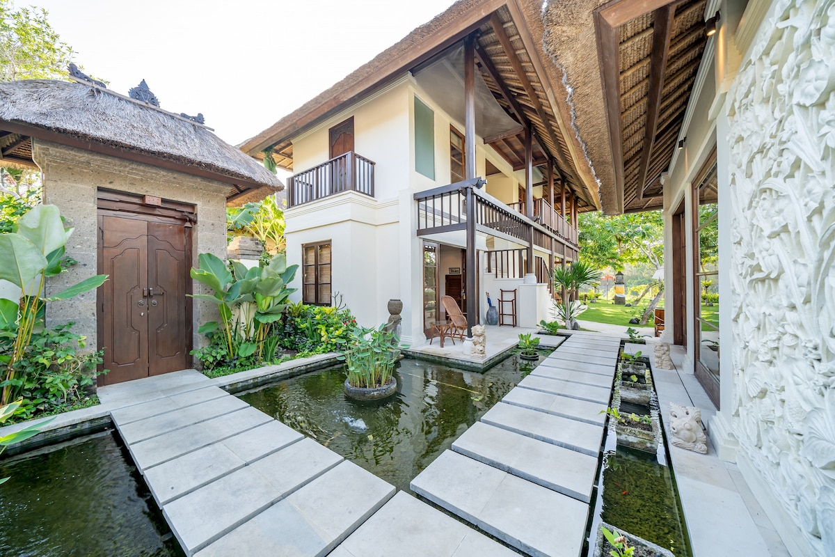Hideaway Cliffside 3BR Pool Villa Near Beach 27