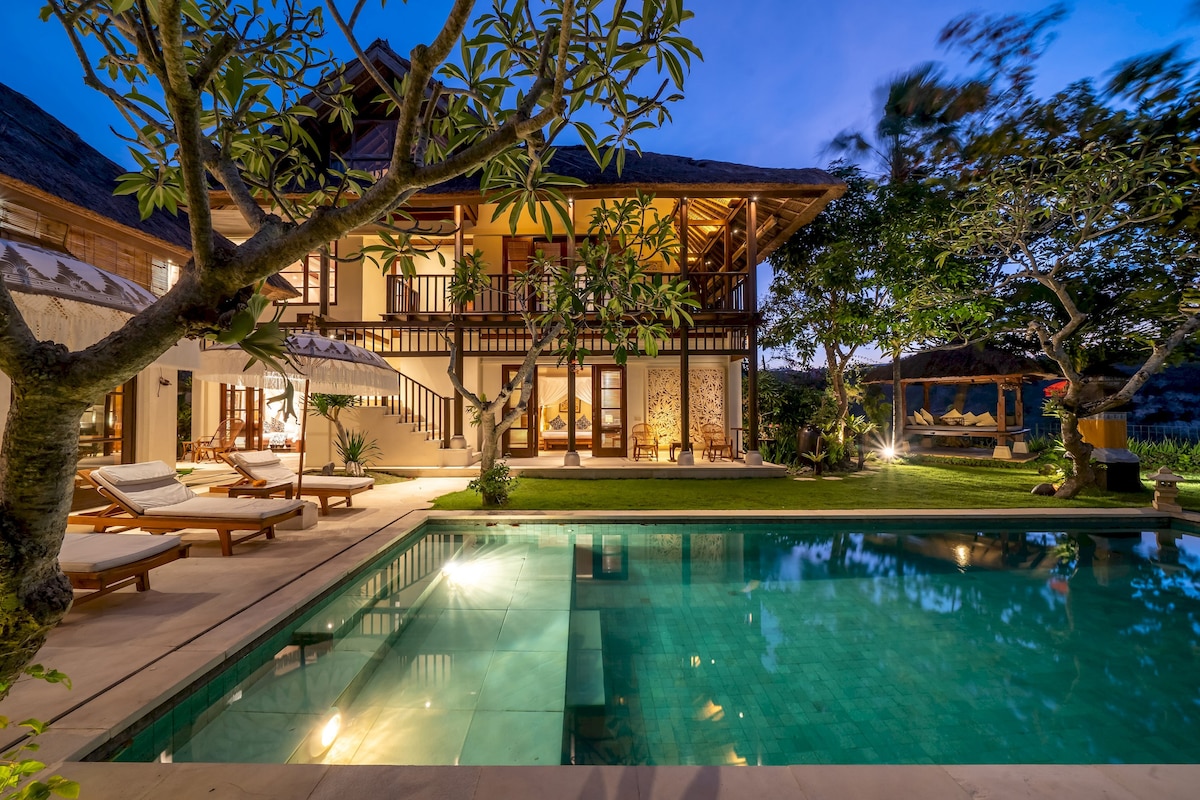 Hideaway Cliffside 3BR Pool Villa Near Beach 33
