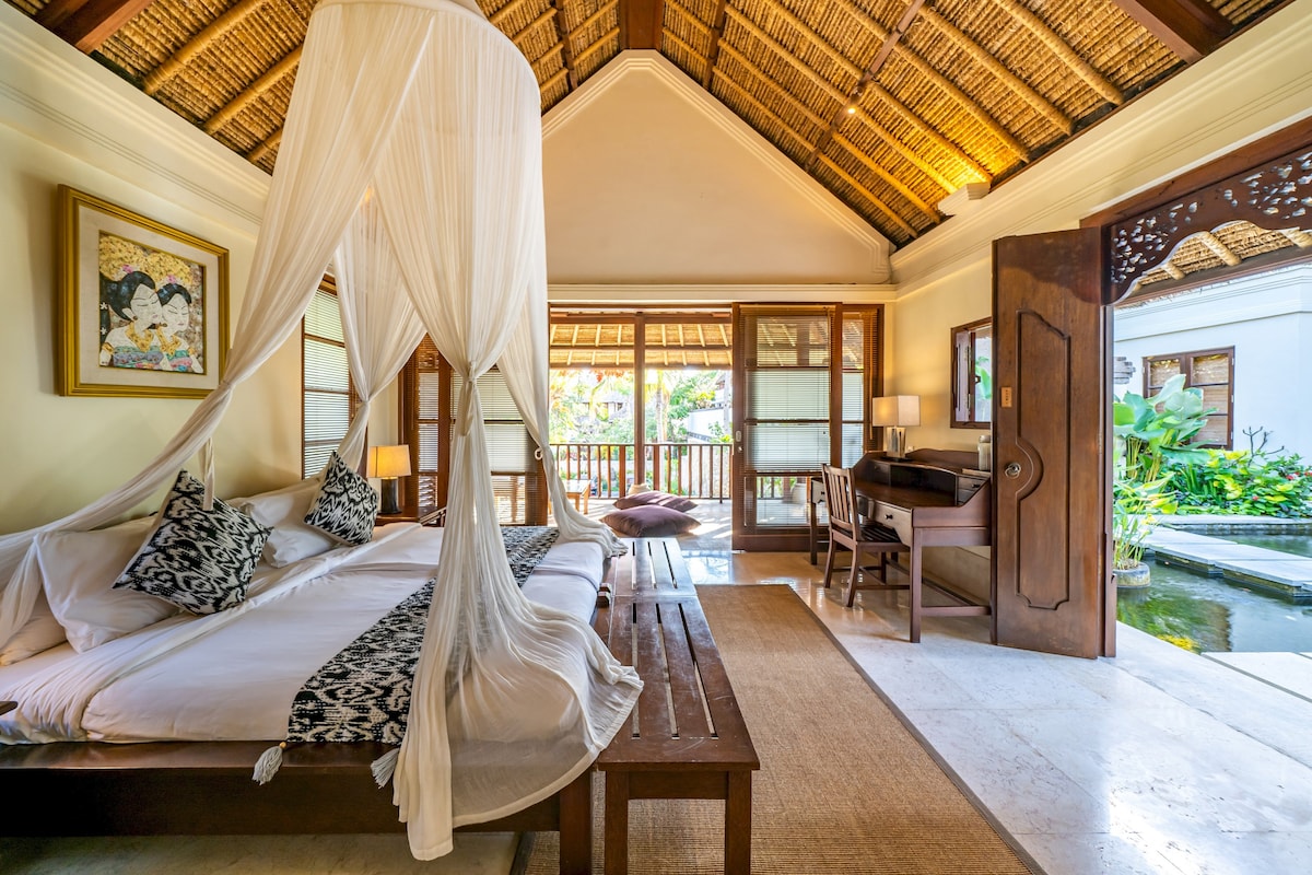 Hideaway Cliffside 3BR Pool Villa Near Beach 5