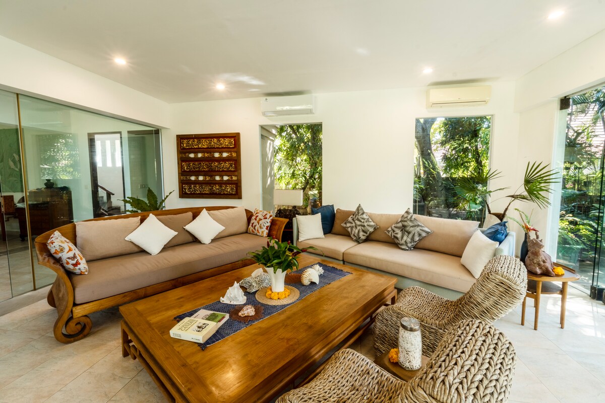Quiet and Charming 3BR Villa Near Sanur Beach 16