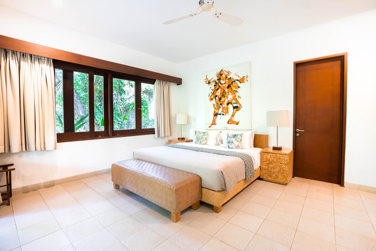 Quiet and Charming 3BR Villa Near Sanur Beach 52