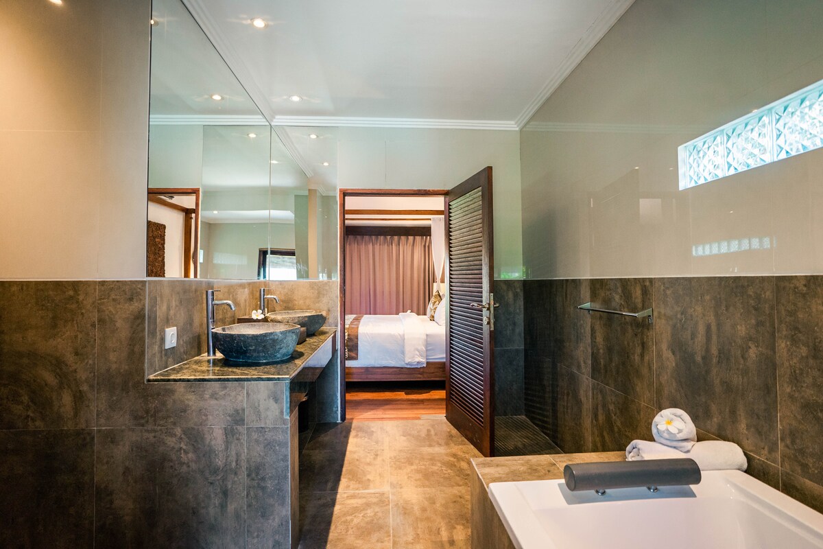 Cinta Shanti Estate 28
